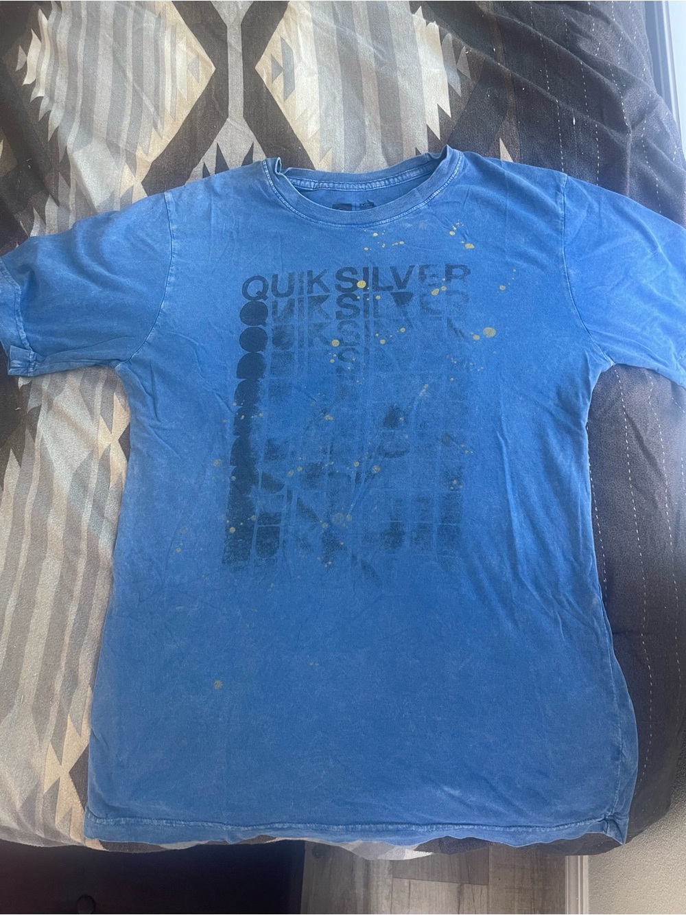Quiksilver Blue Short-Sleeve Graphic Tee with Yellow Splatter